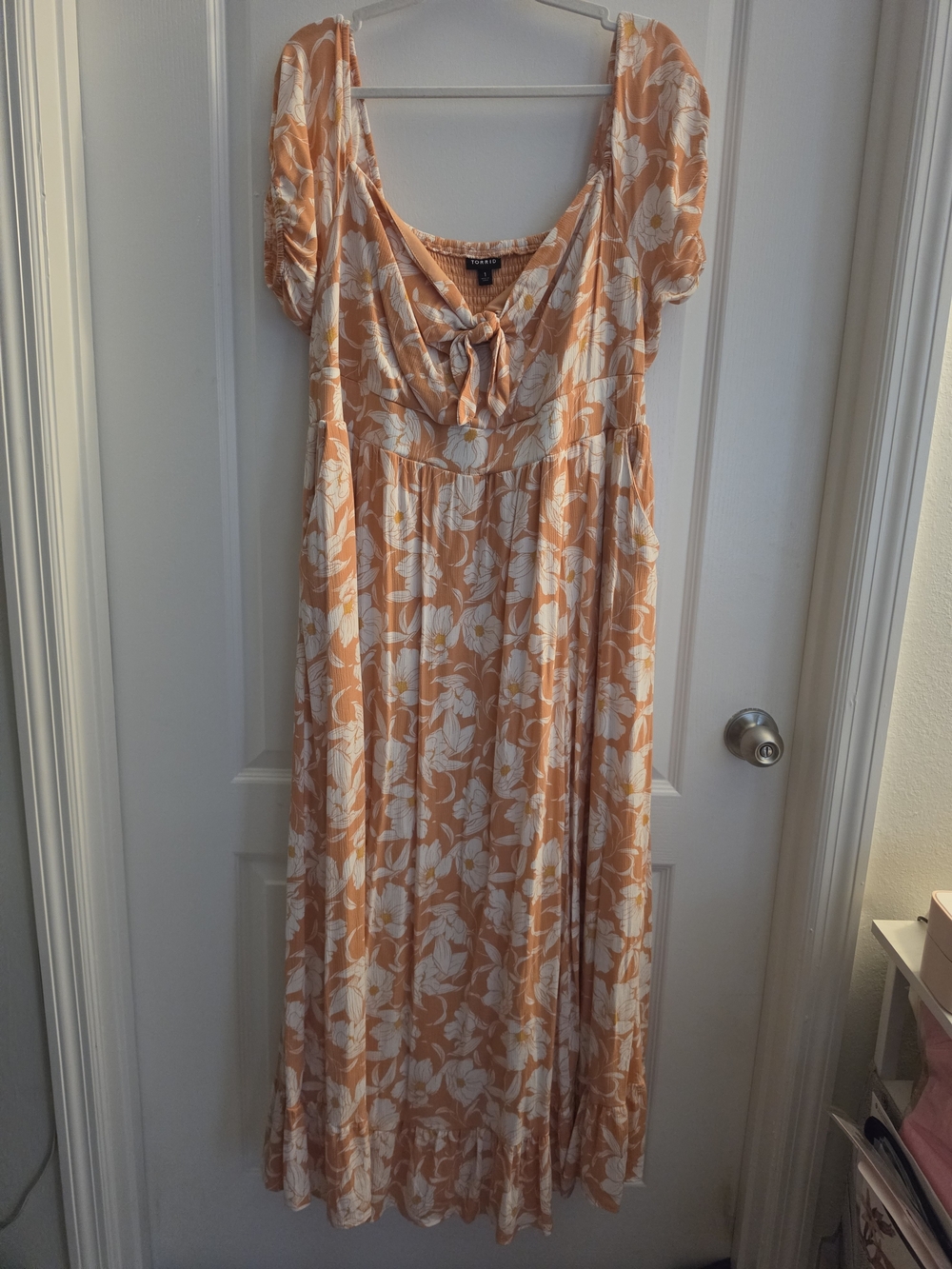 torrid Peach Floral Tie-Front Maxi Dress - Picture 3 of 13